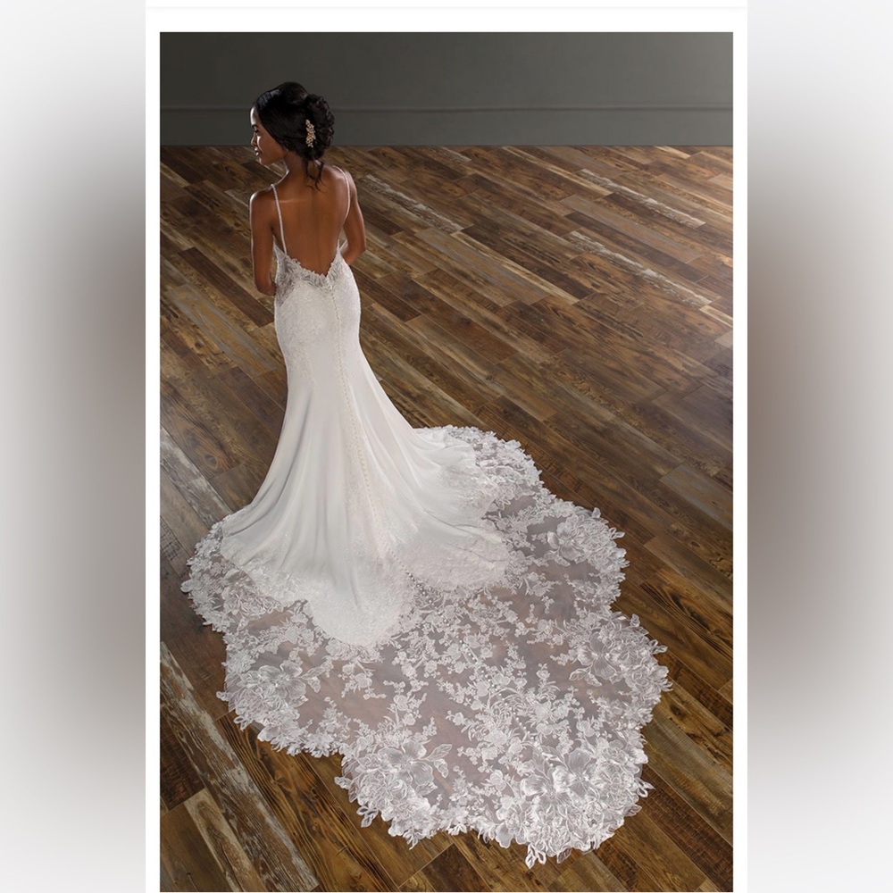 Brand New Custom ordered Martina Liana 1165 wedding dress